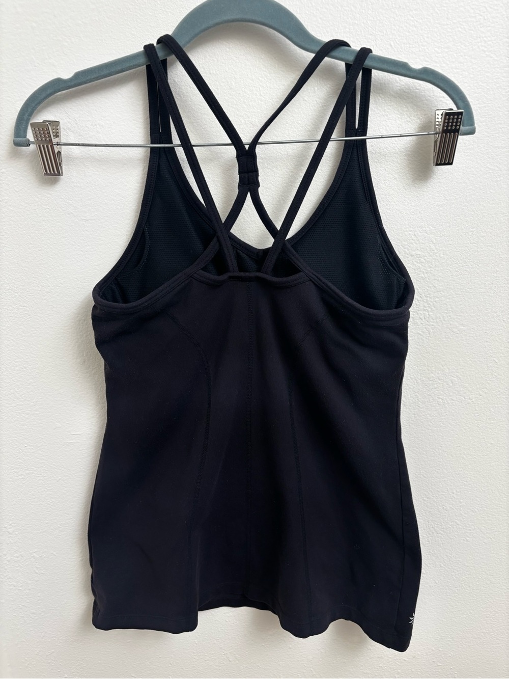 Athleta Black Tank Top with Built in Bra and Crisscross Back Womens Small - Picture 2 of 11